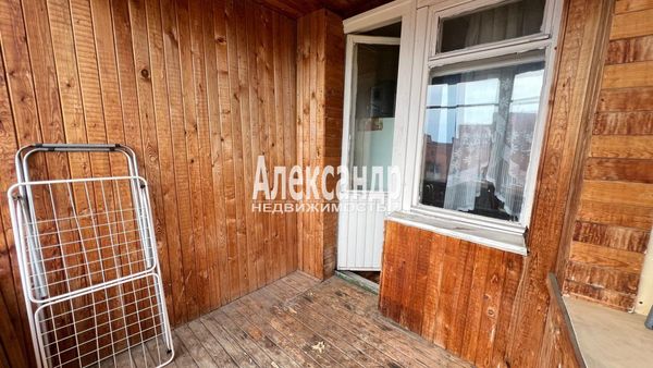 Продам однокомнатную (1-комн.) квартиру, Кутузова б-р, 11, Выборг г
