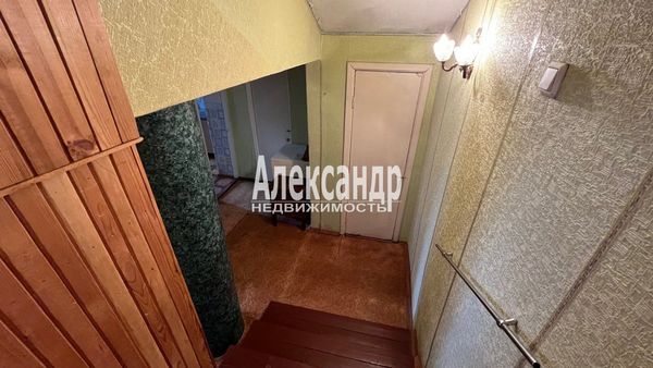 Продам однокомнатную (1-комн.) квартиру, Кутузова б-р, 11, Выборг г