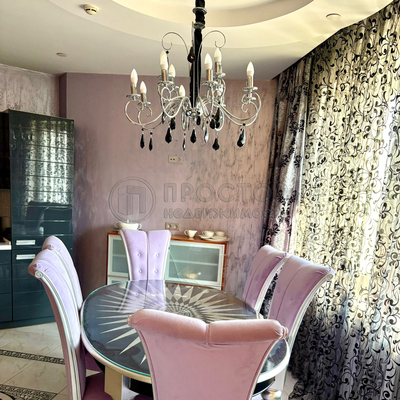 Продам многокомнатную квартиру, Ленинский пр-кт, 111к1, Москва г