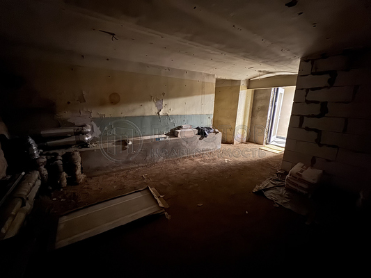 Продам коммерческое помещение 27 м2, Большая Серпуховская ул, 31к2, Москва г