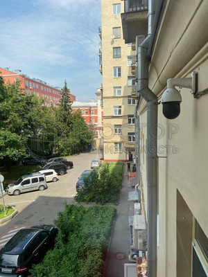 Продам однокомнатную (1-комн.) квартиру, Садовая-Кудринская ул, 7, Москва г