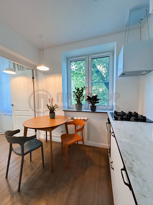 Продам трехкомнатную (3-комн.) квартиру, Мукомольный проезд, 7к2, Москва г