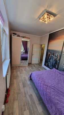 Продам трехкомнатную (3-комн.) квартиру, Южная ул, 7, Пионерский г