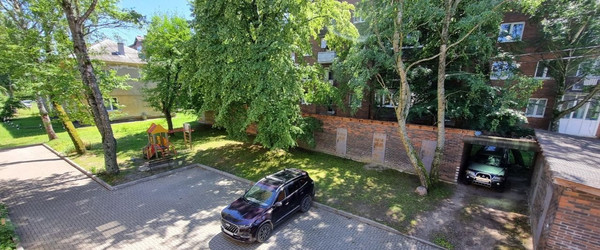 Продам трехкомнатную (3-комн.) квартиру, Южная ул, 7, Пионерский г