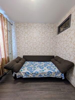 Продам двухкомнатную (2-комн.) квартиру, Варшавское ш, 70, Бородино д