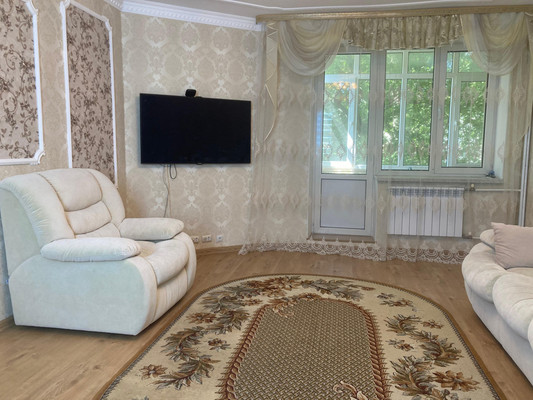 Продам двухкомнатную (2-комн.) квартиру, Самбурова ул, 258, Анапа г