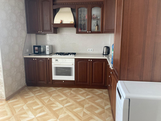 Продам двухкомнатную (2-комн.) квартиру, Самбурова ул, 258, Анапа г