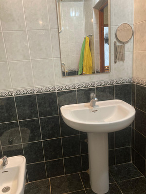 Продам двухкомнатную (2-комн.) квартиру, Самбурова ул, 258, Анапа г