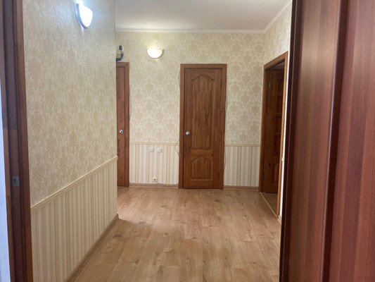 Продам двухкомнатную (2-комн.) квартиру, Самбурова ул, 258, Анапа г