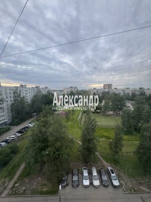 Продам многокомнатную квартиру, Заводской пр-кт, 16к3, Колпино г