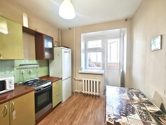 Продам однокомнатную (1-комн.) квартиру, Ноксинский Спуск ул, 8б, Казань г