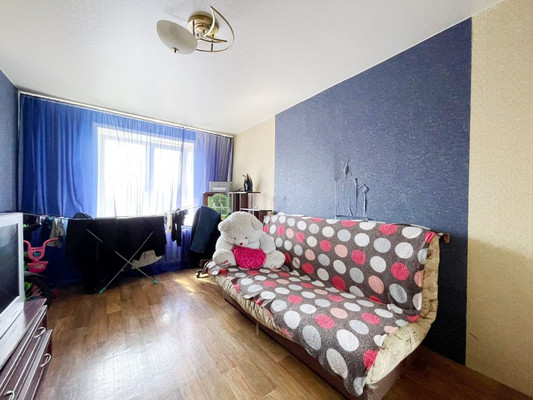 Продам трехкомнатную (3-комн.) квартиру, Строителей пр-кт, 48, Пенза г