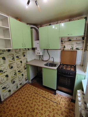 Продам двухкомнатную (2-комн.) квартиру, Быковское ш, 1, Малаховка рп