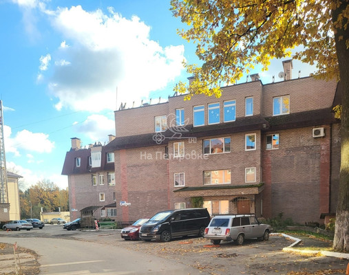 Продам однокомнатную (1-комн.) квартиру, Варшавское ш, 72, Бородино д