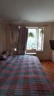 Продам 2-комн. в 4-комн. квартире, Живописная ул, 6к3, Москва г