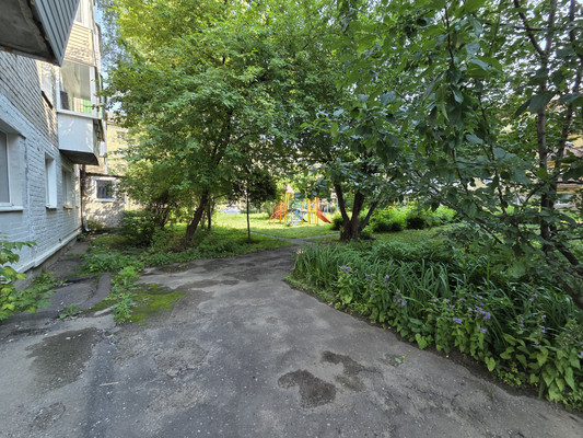 Продам двухкомнатную (2-комн.) квартиру, Якова Эшпая ул, 153, Йошкар-Ола г