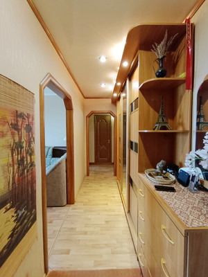 Продам трехкомнатную (3-комн.) квартиру, ДСК мкр, 3, Иваново г