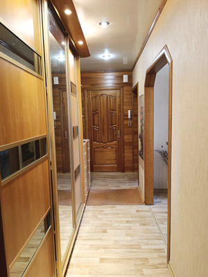 Продам трехкомнатную (3-комн.) квартиру, ДСК мкр, 3, Иваново г