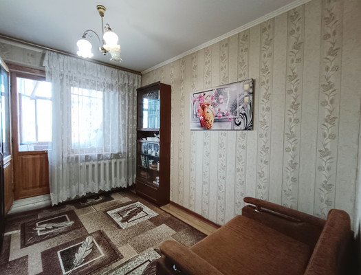 Продам трехкомнатную (3-комн.) квартиру, ДСК мкр, 3, Иваново г