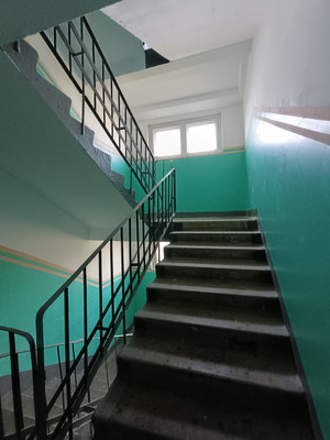 Продам трехкомнатную (3-комн.) квартиру, ДСК мкр, 3, Иваново г