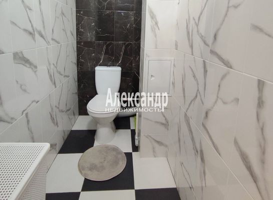 Продам двухкомнатную (2-комн.) квартиру, Школьная ул, 11к2, Бугры п