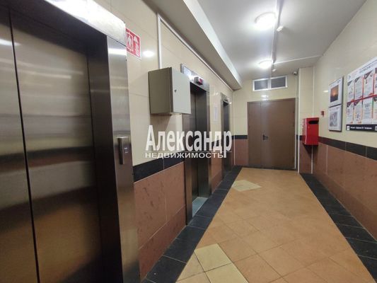 Продам двухкомнатную (2-комн.) квартиру, Школьная ул, 11к2, Бугры п