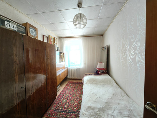 Продам трехкомнатную (3-комн.) квартиру, Нурсултана Назарбаева ул, 60, Казань г