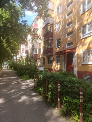 Продам двухкомнатную (2-комн.) квартиру, Быковское ш, 1, Малаховка рп
