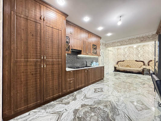 Продам многокомнатную квартиру, Шарданова ул, 48, Нальчик г