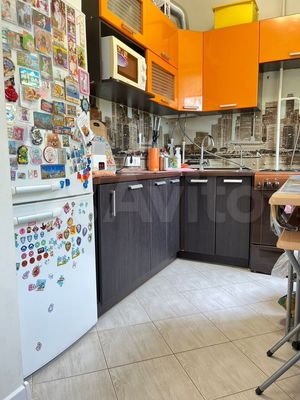 Продам двухкомнатную (2-комн.) квартиру, Чкалова ул, 13, Казань г