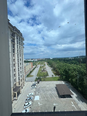 Продам многокомнатную квартиру, Ленина пр-кт, 1кд, Нальчик г