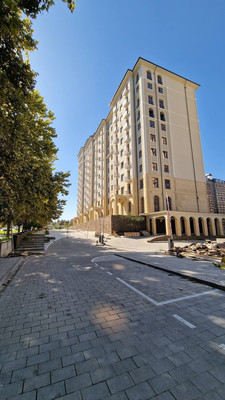 Продам многокомнатную квартиру, Ленина пр-кт, 1кд, Нальчик г
