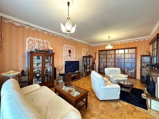 Продам трехкомнатную (3-комн.) квартиру, Улофа Пальме ул, 1, Москва г