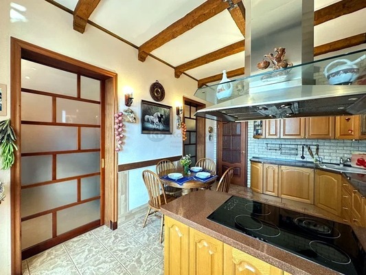 Продам трехкомнатную (3-комн.) квартиру, Улофа Пальме ул, 1, Москва г