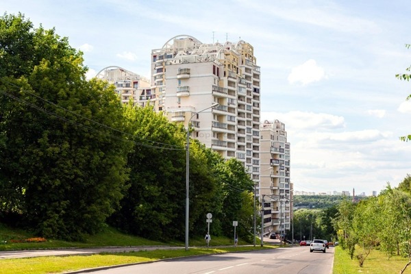 Продам трехкомнатную (3-комн.) квартиру, Улофа Пальме ул, 1, Москва г