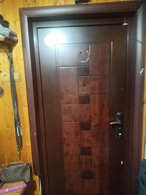 Продам двухкомнатную (2-комн.) квартиру, Россошанская ул, 13к1, Москва г