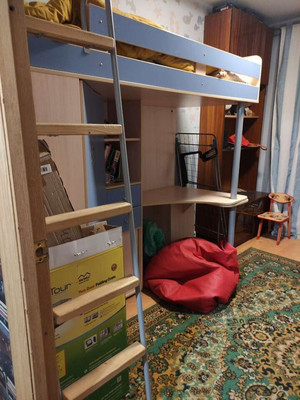 Продам двухкомнатную (2-комн.) квартиру, Россошанская ул, 13к1, Москва г
