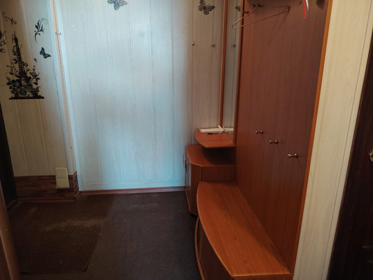 Продам двухкомнатную (2-комн.) квартиру, Циолковского ул, 10, Рязань г
