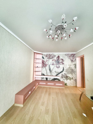 Продам трехкомнатную (3-комн.) квартиру, Ставропольская ул, 182, Краснодар г