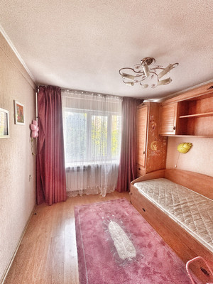 Продам трехкомнатную (3-комн.) квартиру, Ставропольская ул, 182, Краснодар г
