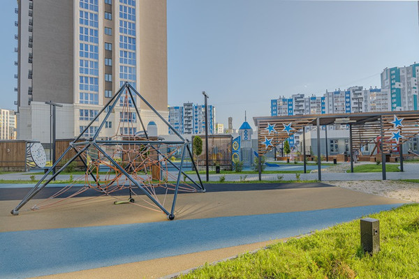 Продам однокомнатную (1-комн.) квартиру, Изумрудная ул, 8, Засечное с