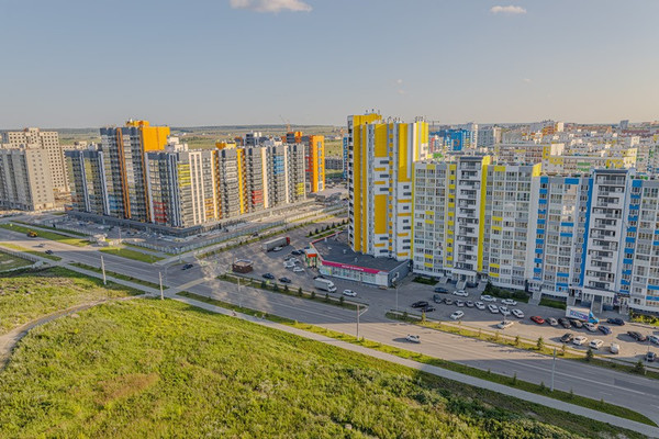 Продам однокомнатную (1-комн.) квартиру, Изумрудная ул, 8, Засечное с