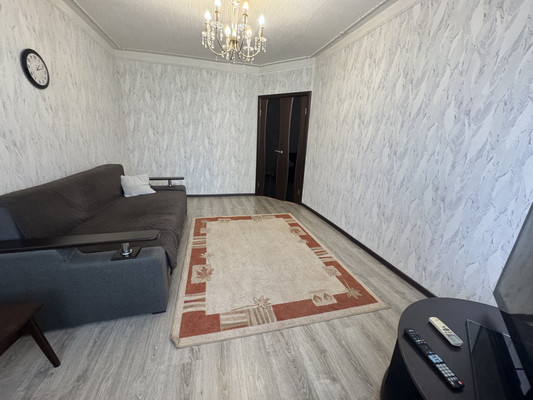 Продам двухкомнатную (2-комн.) квартиру, 339-й Стрелковой Дивизии ул, 17, Ростов-на-Дону г