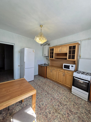 Продам трехкомнатную (3-комн.) квартиру, Конева ул, 28, Ханты-Мансийск г