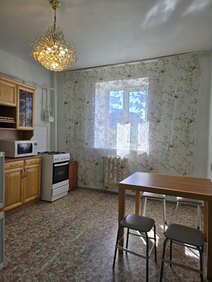 Продам трехкомнатную (3-комн.) квартиру, Конева ул, 28, Ханты-Мансийск г