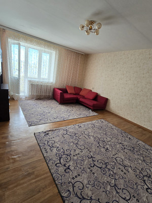 Продам трехкомнатную (3-комн.) квартиру, Конева ул, 28, Ханты-Мансийск г