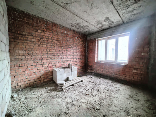 Продам трехкомнатную (3-комн.) квартиру, Маяковского ул, 1, Нарткала г