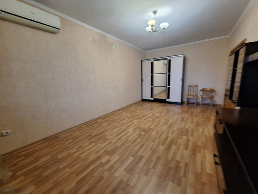 Продам двухкомнатную (2-комн.) квартиру, Т.Идарова ул, 54кб, Нальчик г