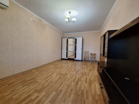 Продам двухкомнатную (2-комн.) квартиру, Т.Идарова ул, 54кб, Нальчик г