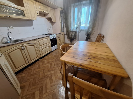 Продам двухкомнатную (2-комн.) квартиру, Т.Идарова ул, 54кб, Нальчик г